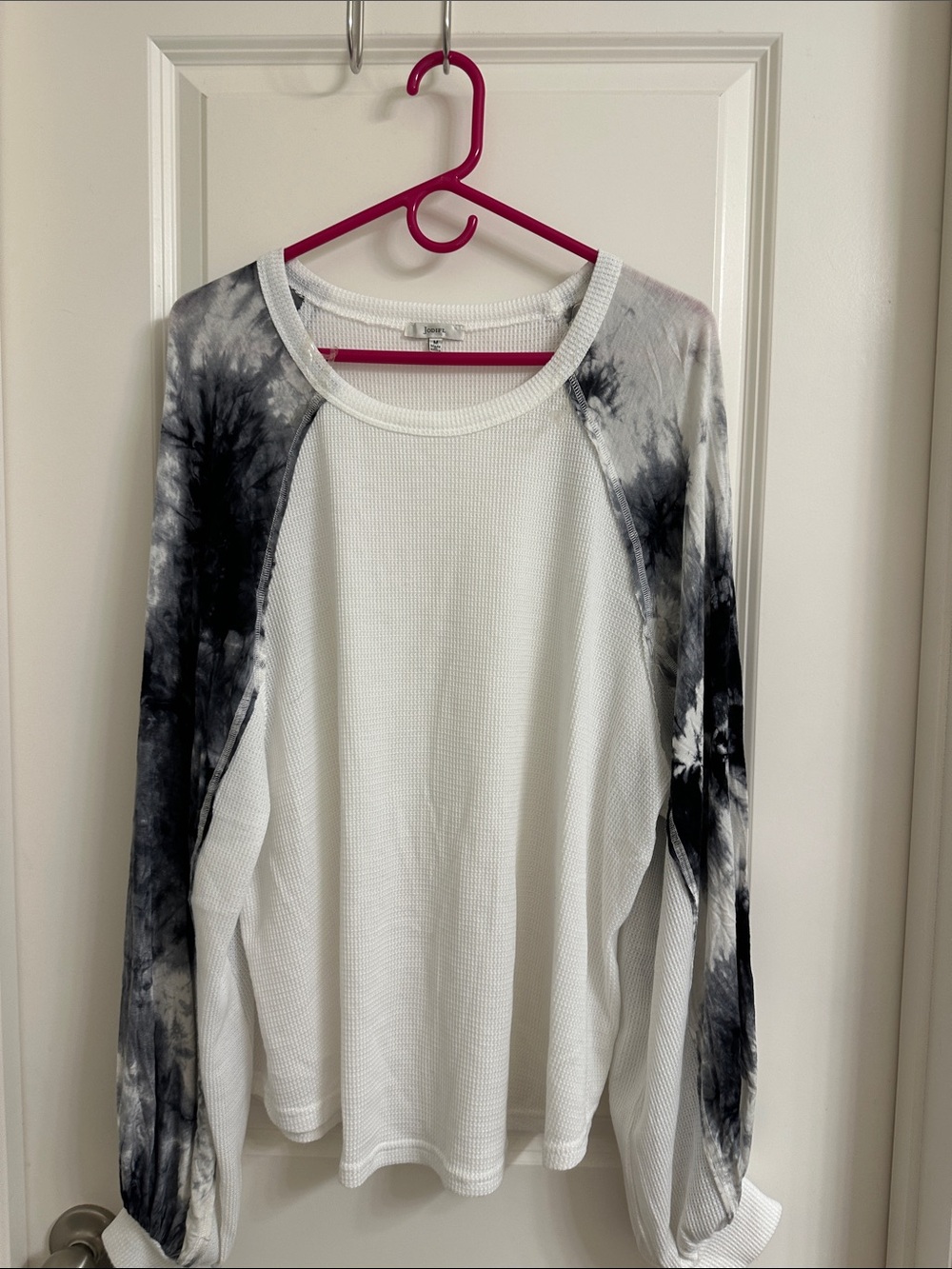JODIFL White Waffle Knit Top with Black Tie-Dye Raglan Sleeves